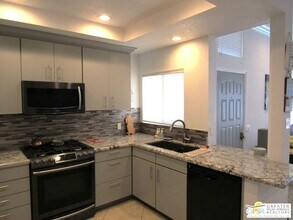 2601 S Broadmoor Dr in Palm Springs, CA - Building Photo - Building Photo