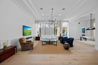 2911 Bent Cypress Rd in Wellington, FL - Building Photo - Building Photo