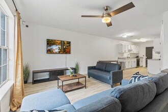 1335 Nylic St, Unit SI ID1319912P in Tallahassee, FL - Building Photo - Building Photo