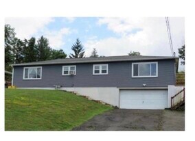 310 Boswell Hill Rd in Endicott, NY - Building Photo