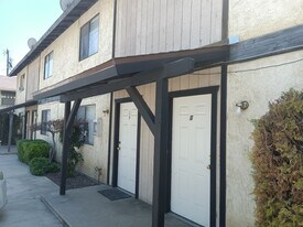 2126 O St, Unit 2126 O Street in Bakersfield, CA - Building Photo