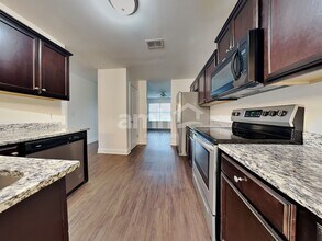 7141 Lawgiver Cir in Corryton, TN - Foto de edificio - Building Photo