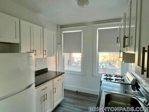 1626 Commonwealth Ave in Boston, MA - Building Photo - Building Photo