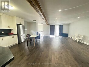 82 John Lindsay Ct in Toronto, ON - Building Photo - Building Photo