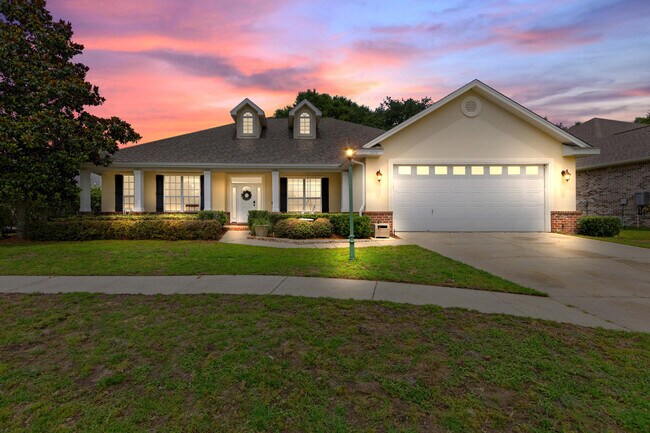 2899 Chanterelle Cove in Crestview, FL - Foto de edificio - Building Photo