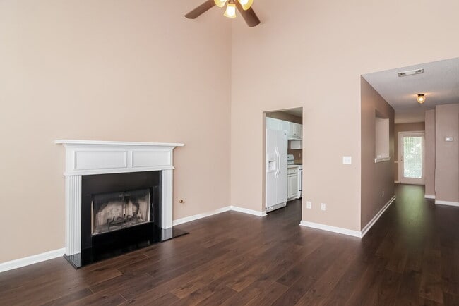 4195 Clarks Tr in Douglasville, GA - Building Photo - Building Photo