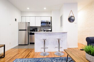 240 E 26th St in New York, NY - Building Photo - Building Photo