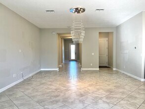 2781 Hilliard Dr in Wesley Chapel, FL - Building Photo - Building Photo