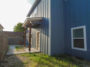 6014 Fairway St in Austin, TX - Building Photo - Building Photo