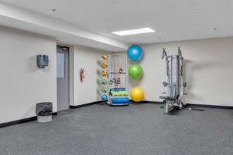800 Castell Rd in Kingston, ON - Building Photo - Building Photo