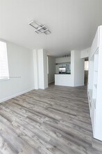725 NE 22nd St in Miami, FL - Building Photo - Building Photo