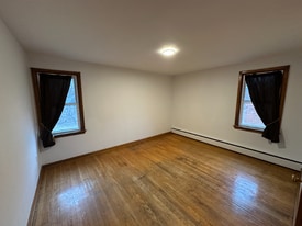 4227 E Allen St in Hamburg, NY - Building Photo