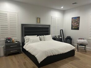 5527 Michlar Dr in Wellington, FL - Building Photo - Building Photo
