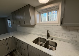 6711 Park Hall Dr in Laurel, MD - Building Photo - Building Photo