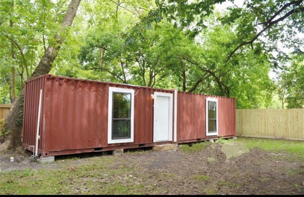 7509 Touchstone St Photo