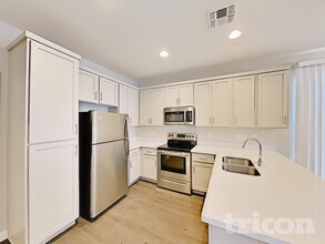 2929 N 28th St in Phoenix, AZ - Foto de edificio - Building Photo