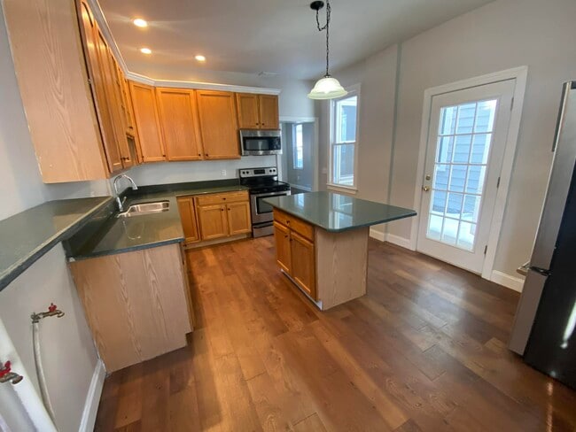 746 Maryland Ave in Cumberland, MD - Foto de edificio - Building Photo