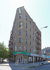 1026-1030 St Nicholas Ave in New York, NY - Foto de edificio - Building Photo