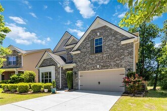 6940 Rocking Horse Ln in Cumming, GA - Building Photo - Building Photo