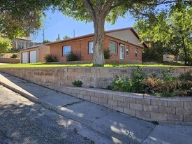 601 S Jackson St in Casper, WY - Building Photo