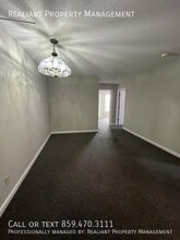 405 N Lexington Ave in Wilmore, KY - Building Photo - Building Photo