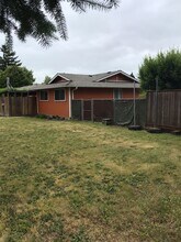 3470 NE Dorchester Way in Corvallis, OR - Building Photo - Building Photo