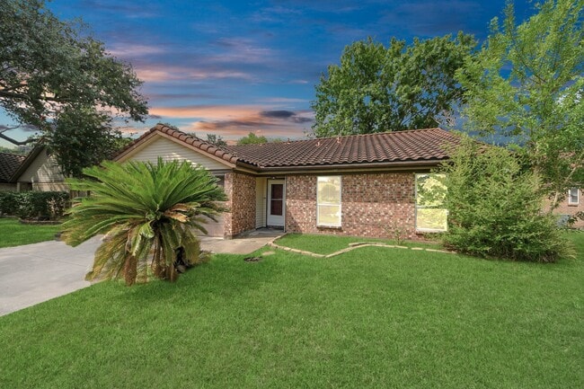 property at 6535 Trimstone Dr