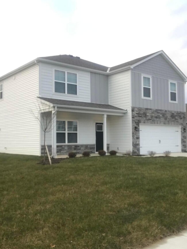 467 Garnet Rnch Dr in Delaware, OH - Building Photo - Building Photo