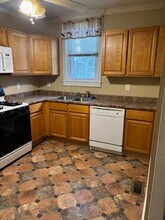 10 Chandler St, Unit 1st floor in Rockledge, PA - Building Photo - Building Photo