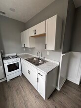 3537 Fleming Ave, Unit 2 in Pittsburgh, PA - Foto de edificio - Building Photo