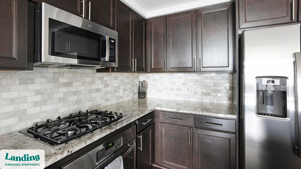 777 Preston St in Houston, TX - Building Photo