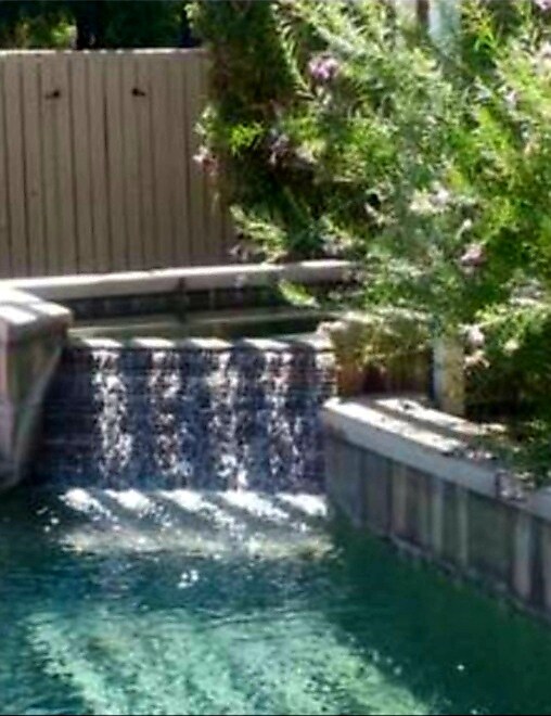 72883 Sierra Vista Dr in Palm Desert, CA - Foto de edificio - Building Photo