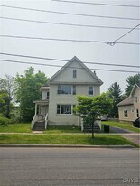 131 West St in Watertown, NY - Building Photo