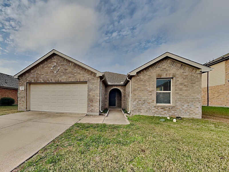 14721 Forest Hollow Dr in Balch Springs, TX - Building Photo