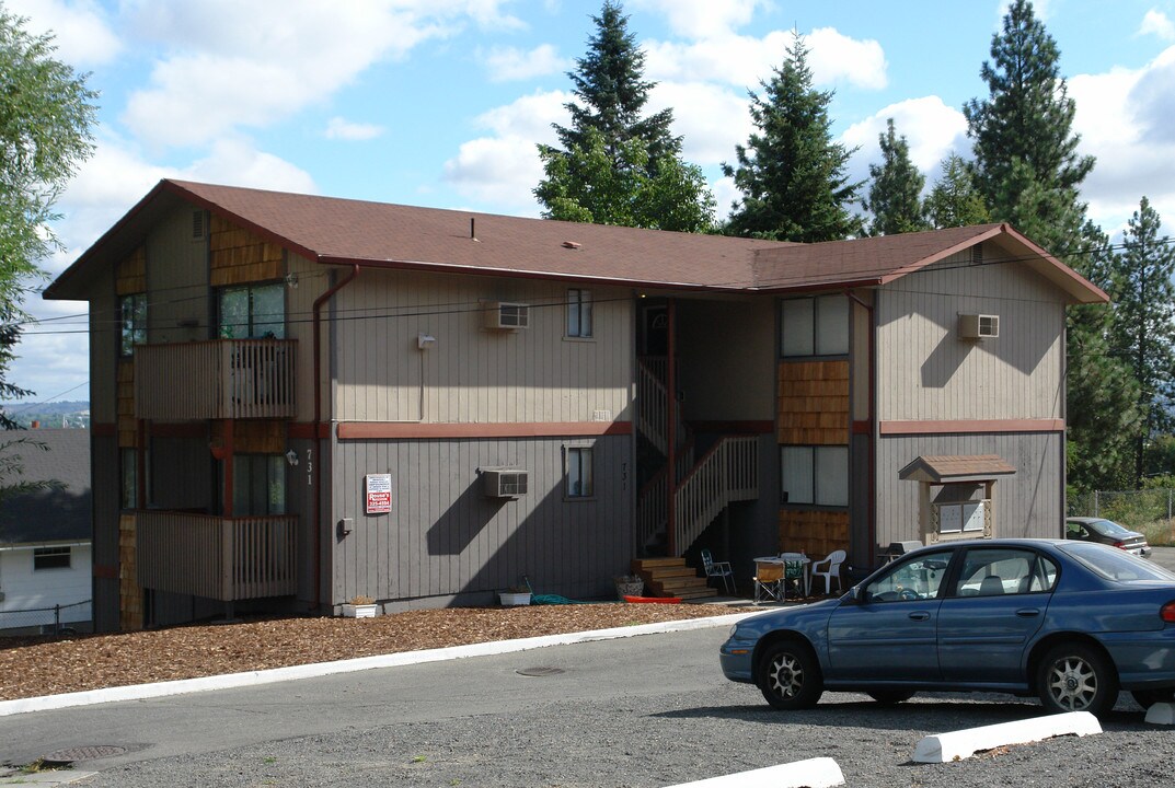 731-737 S Hatch in Spokane, WA - Building Photo