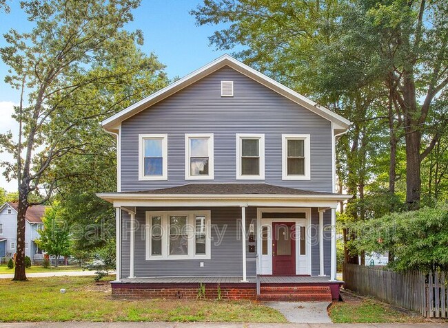 property at 2 Dundee Ave