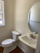 10 Red Maple Ln in Clifton Park, NY - Building Photo - Building Photo
