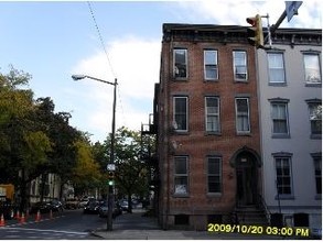 201 S 5th St in Reading, PA - Foto de edificio - Building Photo