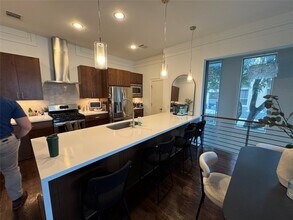 5707 Schuler St in Houston, TX - Building Photo - Building Photo