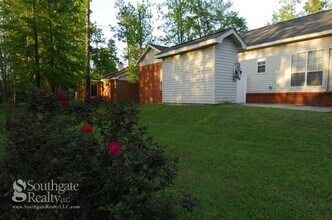 228 Sherwood Dr in Hattiesburg, MS - Building Photo - Building Photo