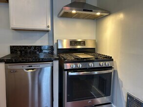 288 Ross Park in Syracuse, NY - Building Photo - Building Photo