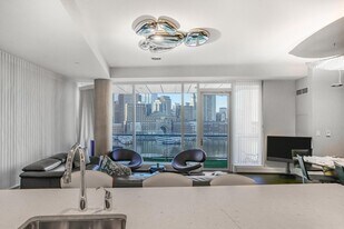 22 Liberty Drive in Boston, MA - Building Photo