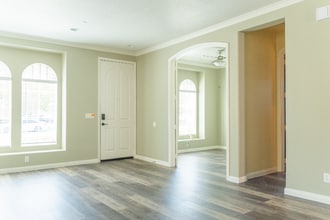 329 Kiawah River Dr in Oxnard, CA - Building Photo - Building Photo