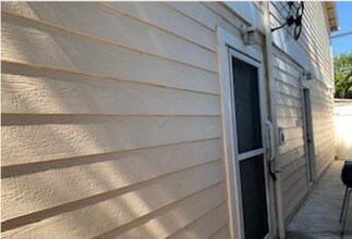 129 W Malvern Ave in Fullerton, CA - Foto de edificio - Building Photo