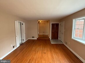 7804 Temple St in Hyattsville, MD - Building Photo - Building Photo