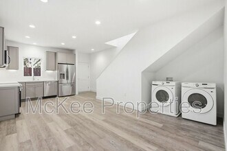 6174 Dorothy Dr in San Diego, CA - Building Photo - Building Photo