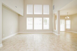 4391 Song Sparrow Dr in Middleburg, FL - Building Photo - Building Photo