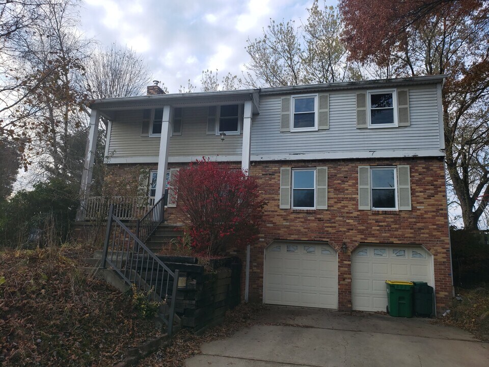 119 Windmill Rd in Butler, PA - Building Photo