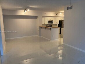 2351 W Preserve Way in Miramar, FL - Building Photo - Building Photo