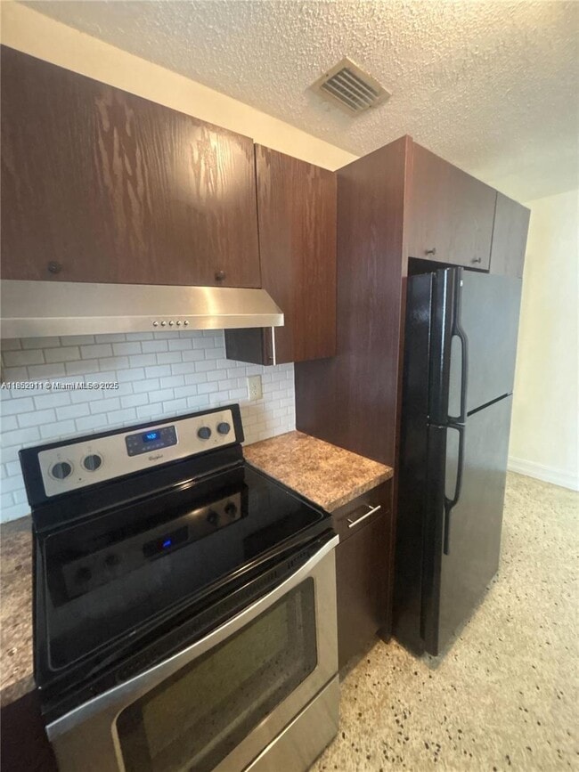 property at 1621 NW 16th St